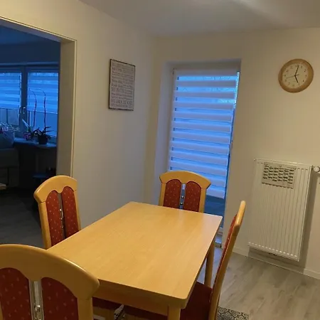 Unter Den Linden Apartment