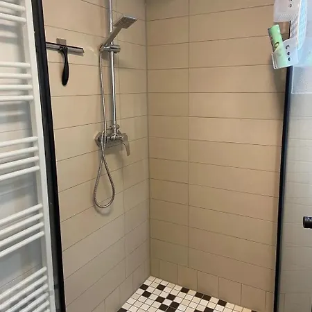 شقة Unter Den Linden Geestland